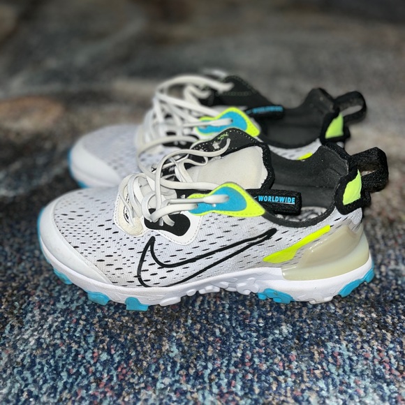 baskets react vision worldwide